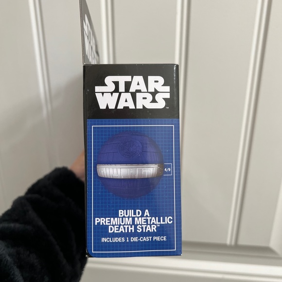 Star Wars Commemorative Series Tie Fighter - Picture 3 of 6